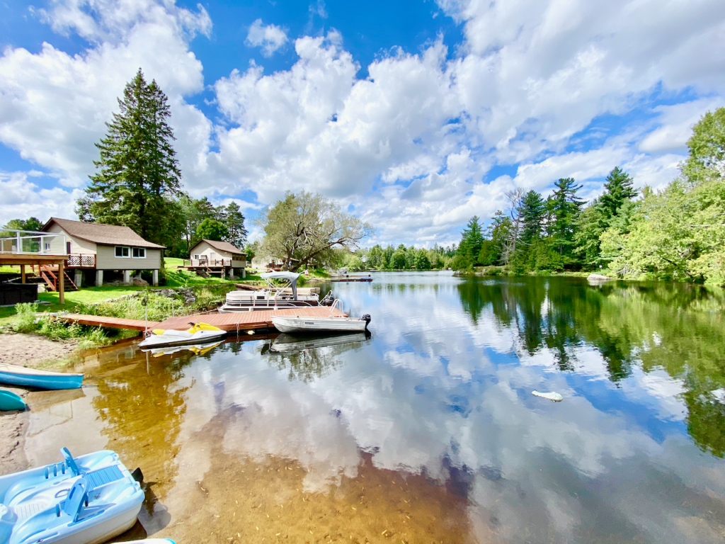 The Narrows Resort In Dunchurch located on Whitestone Lake